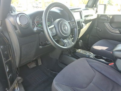 2013 Jeep Wrangler 4WD 4dr Freedom Edition *Ltd Avail*