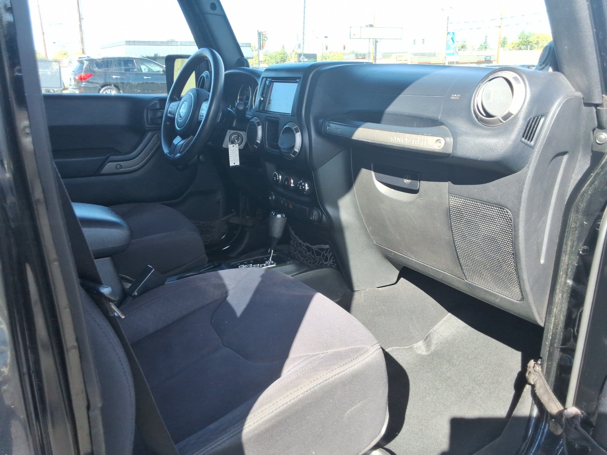 2013 Jeep Wrangler 4WD 4dr Freedom Edition *Ltd Avail*