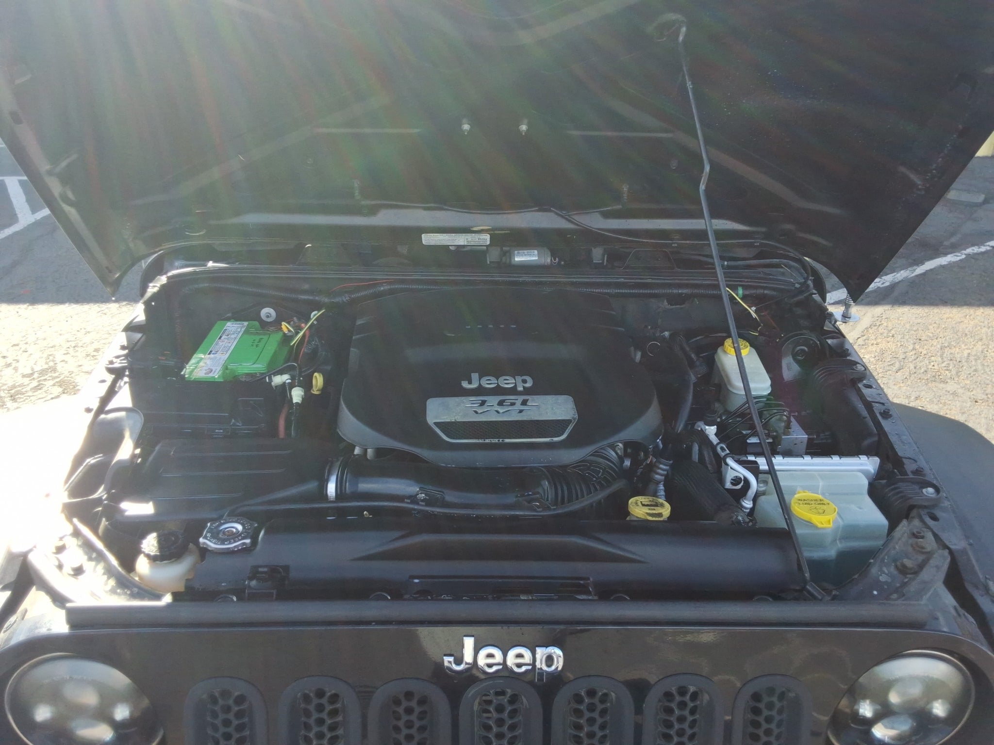 2013 Jeep Wrangler 4WD 4dr Freedom Edition *Ltd Avail*