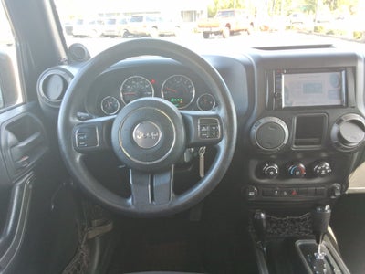 2013 Jeep Wrangler 4WD 4dr Freedom Edition *Ltd Avail*