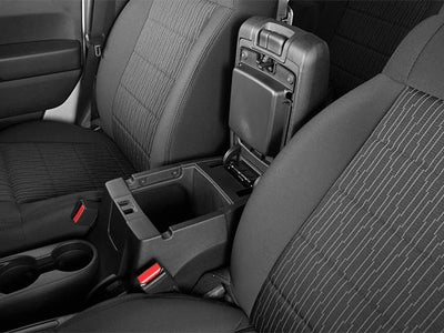 2013 Jeep Wrangler 4WD 4dr Freedom Edition *Ltd Avail*