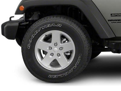 2013 Jeep Wrangler 4WD 4dr Freedom Edition *Ltd Avail*