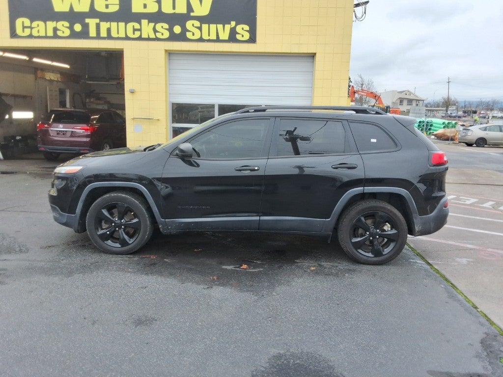2017 Jeep Cherokee Sport
