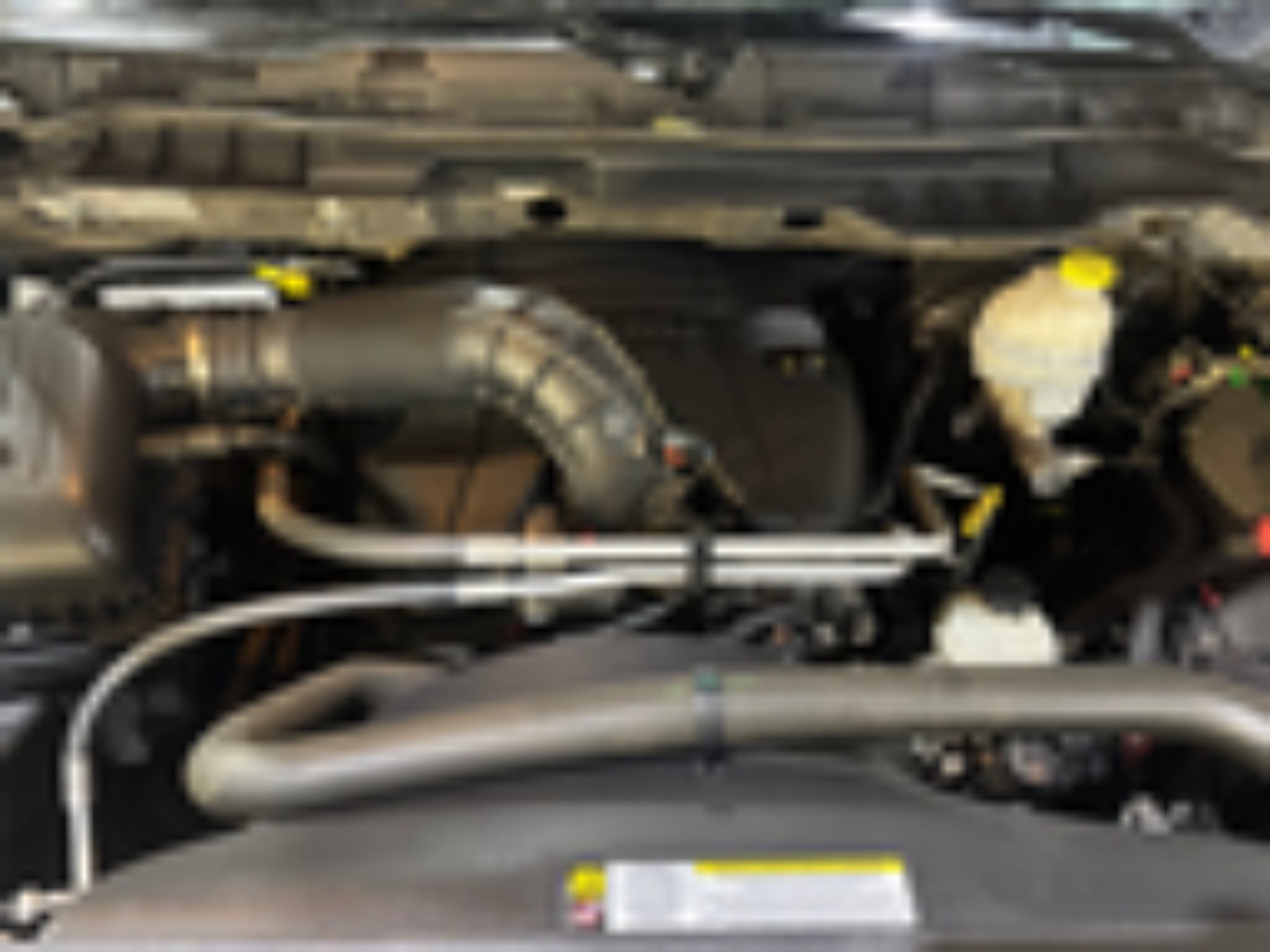2012 RAM 1500 4WD Crew Cab 5.7 Ft Box SLT
