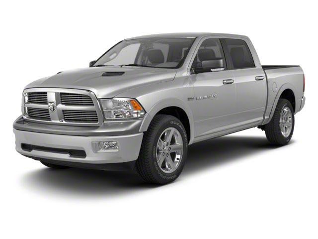 2012 RAM 1500 4WD Crew Cab 5.7 Ft Box SLT