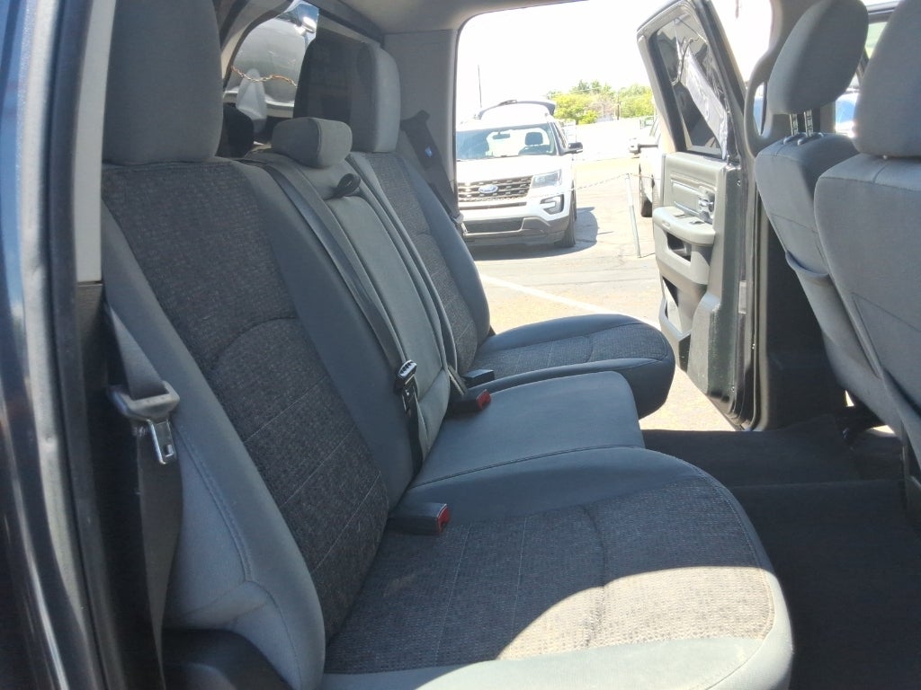2017 RAM 1500 SLT