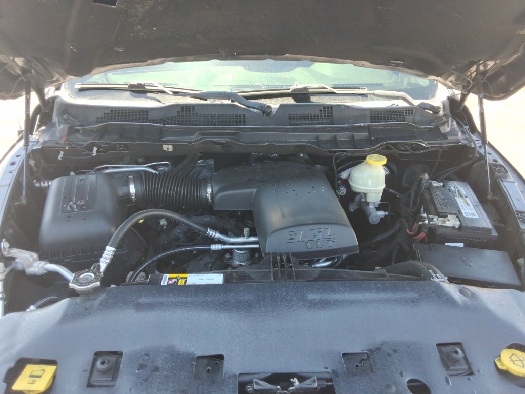 2017 RAM 1500 SLT