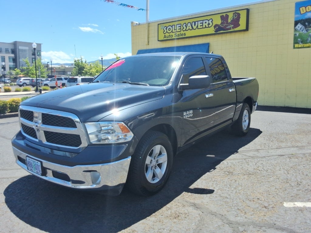 2017 RAM 1500 SLT