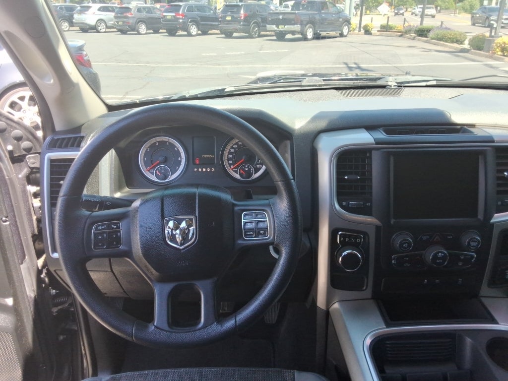 2017 RAM 1500 SLT