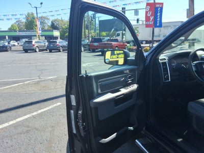 2017 RAM 1500 SLT