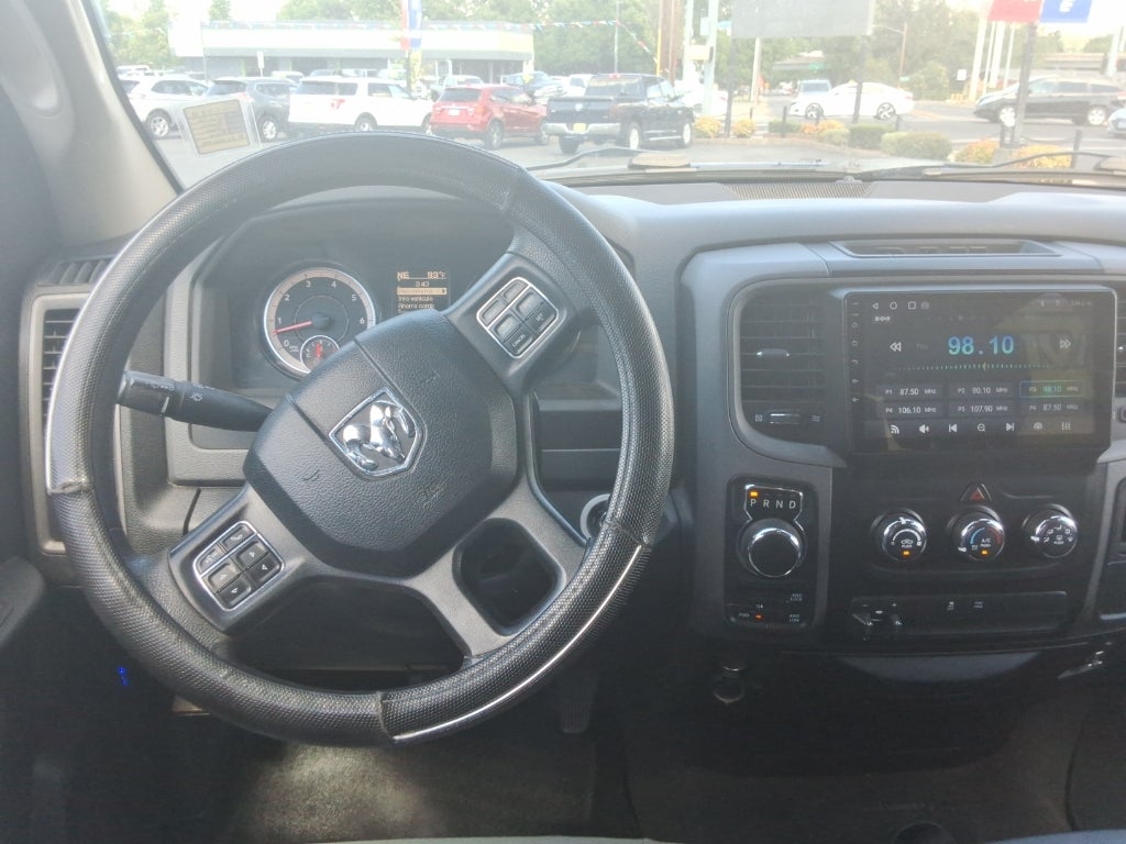 2016 RAM 1500 4WD Quad Cab 6.4 Ft Box Express