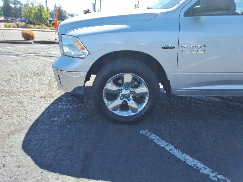 2014 RAM 1500 4WD Quad Cab 6.4 Ft Box Outdoorsman