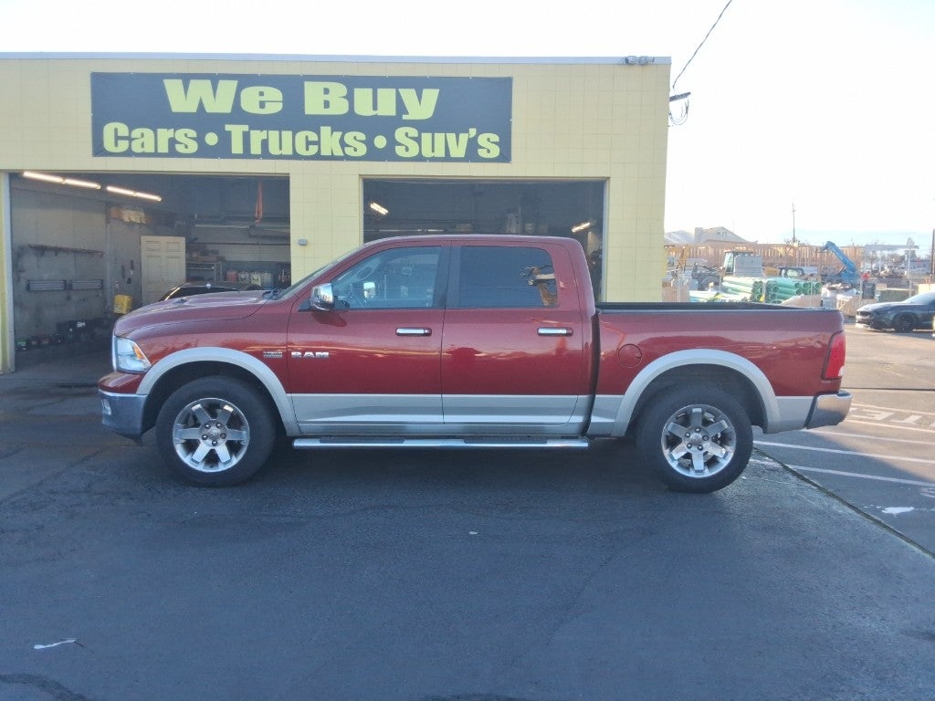2009 Dodge Ram Pickup 4WD Crew Cab 5.6 Ft Box Laramie