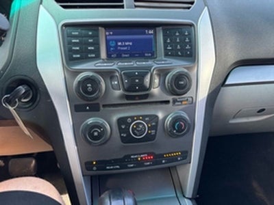 2015 Ford Explorer Base