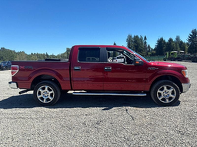 2014 Ford F-150 4WD SuperCrew 5-1/2 Ft Box XL