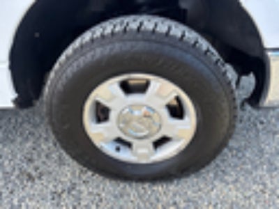 2013 Ford F-150 4WD SuperCrew 5-1/2 Ft Box XL