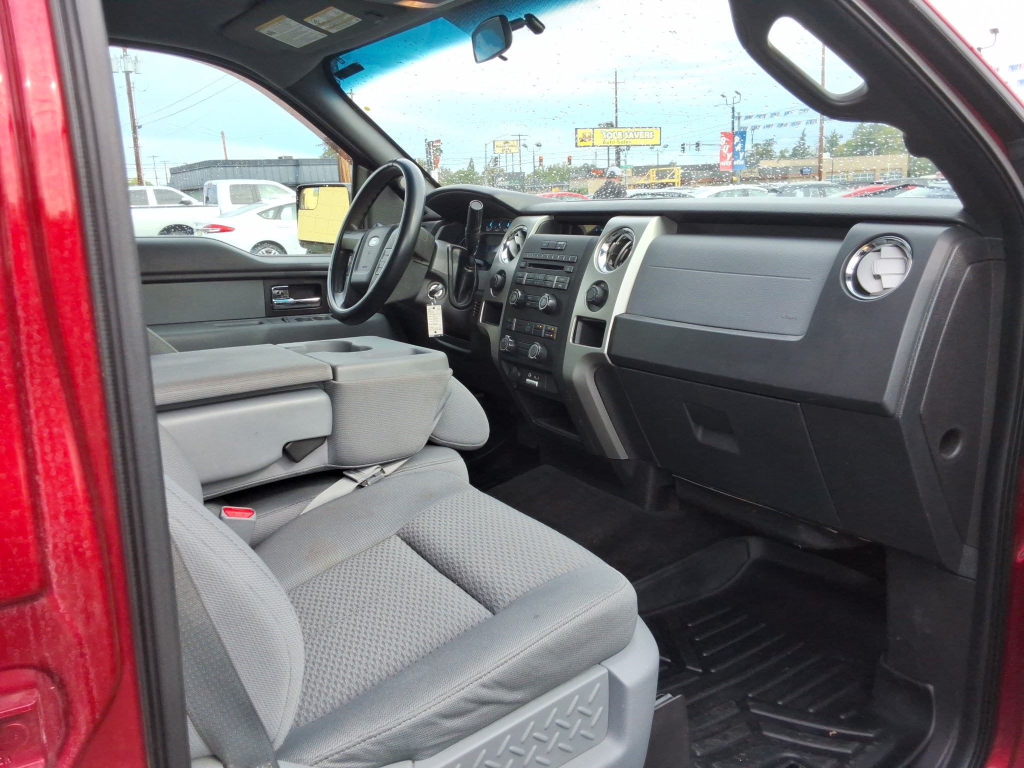 2013 Ford F-150 4WD SuperCrew 5-1/2 Ft Box XL