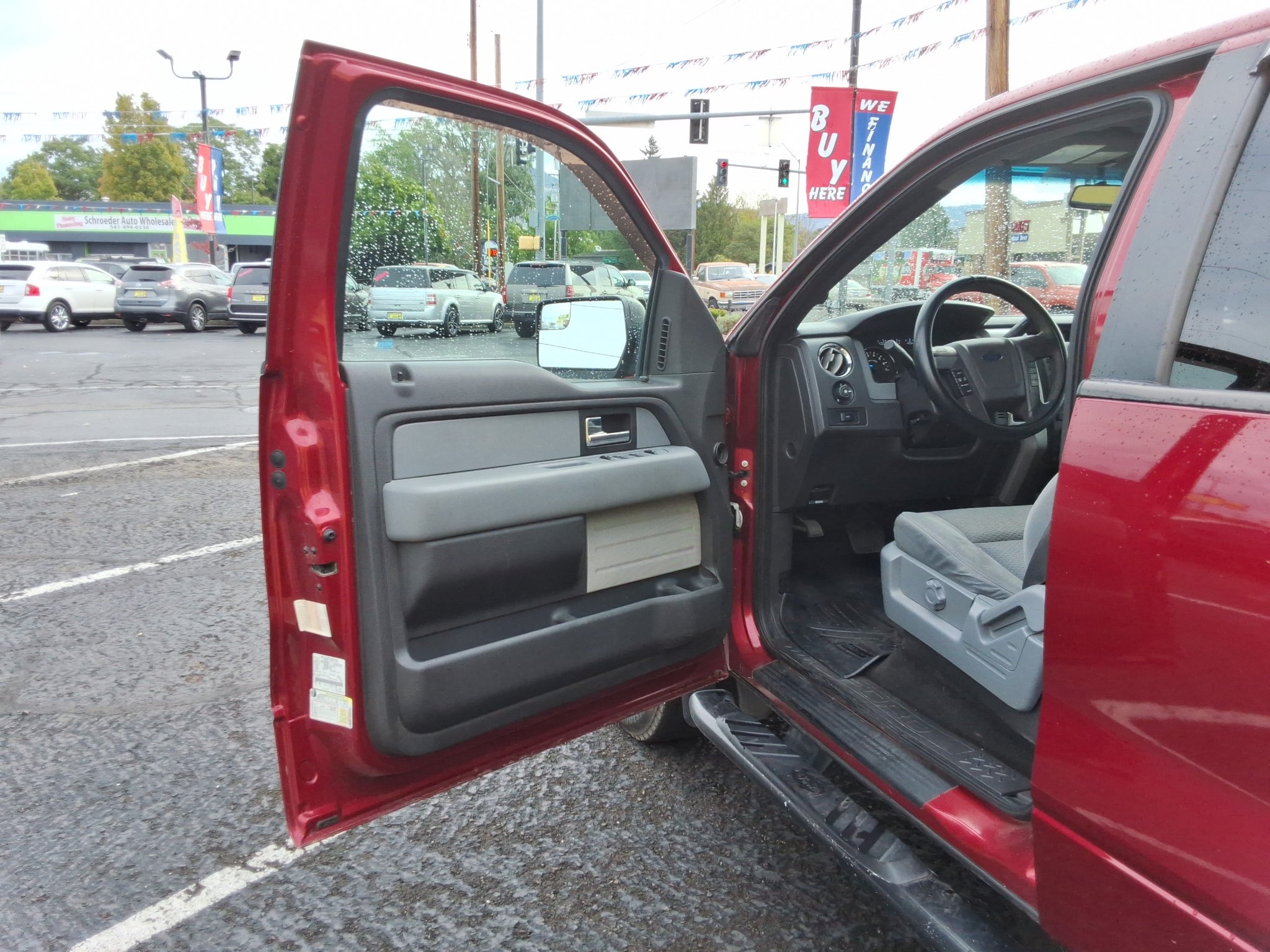 2013 Ford F-150 4WD SuperCrew 5-1/2 Ft Box XL
