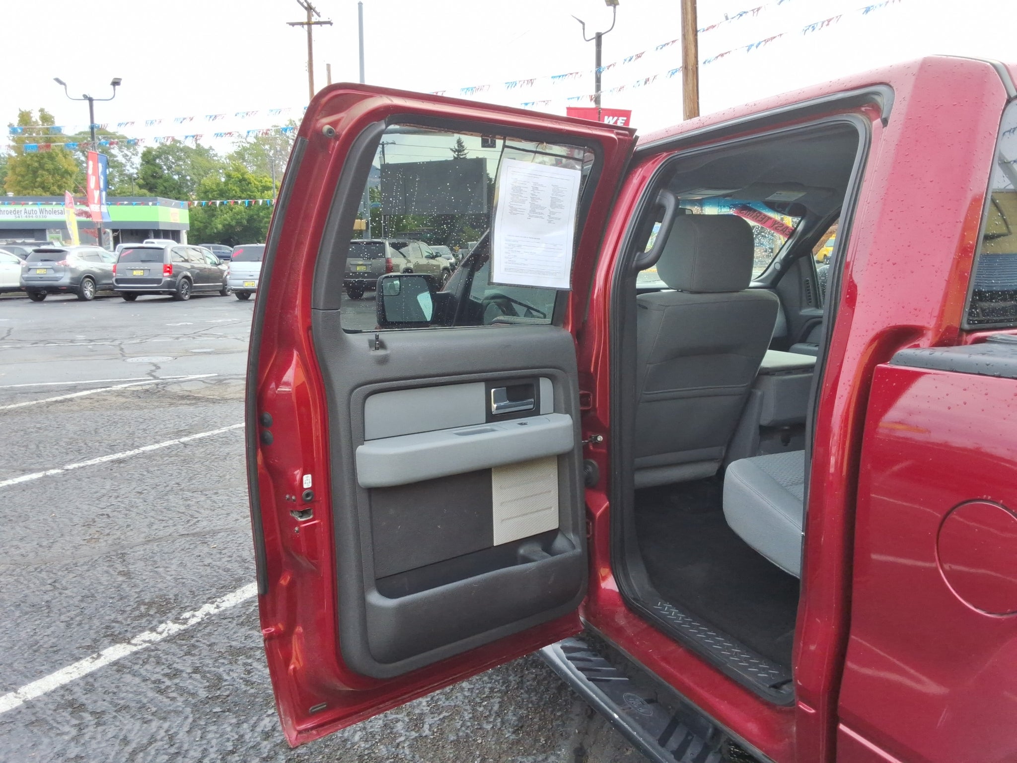 2013 Ford F-150 4WD SuperCrew 5-1/2 Ft Box XL