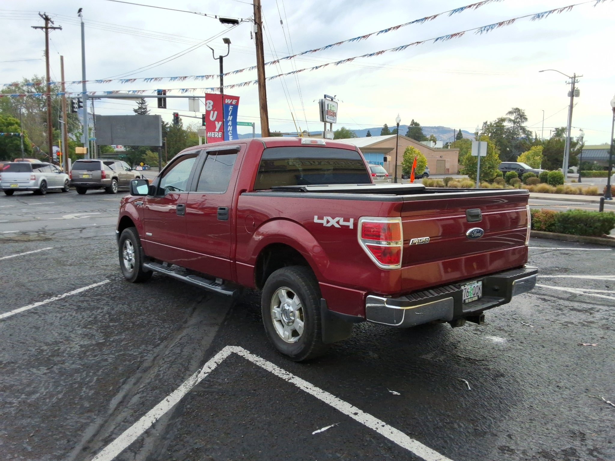 2013 Ford F-150 4WD SuperCrew 5-1/2 Ft Box XL