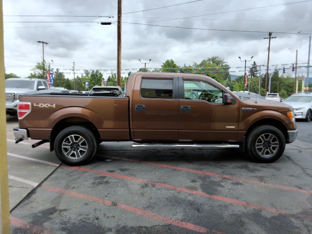 2011 Ford F-150 4WD SuperCrew 5-1/2 Ft Box XLT