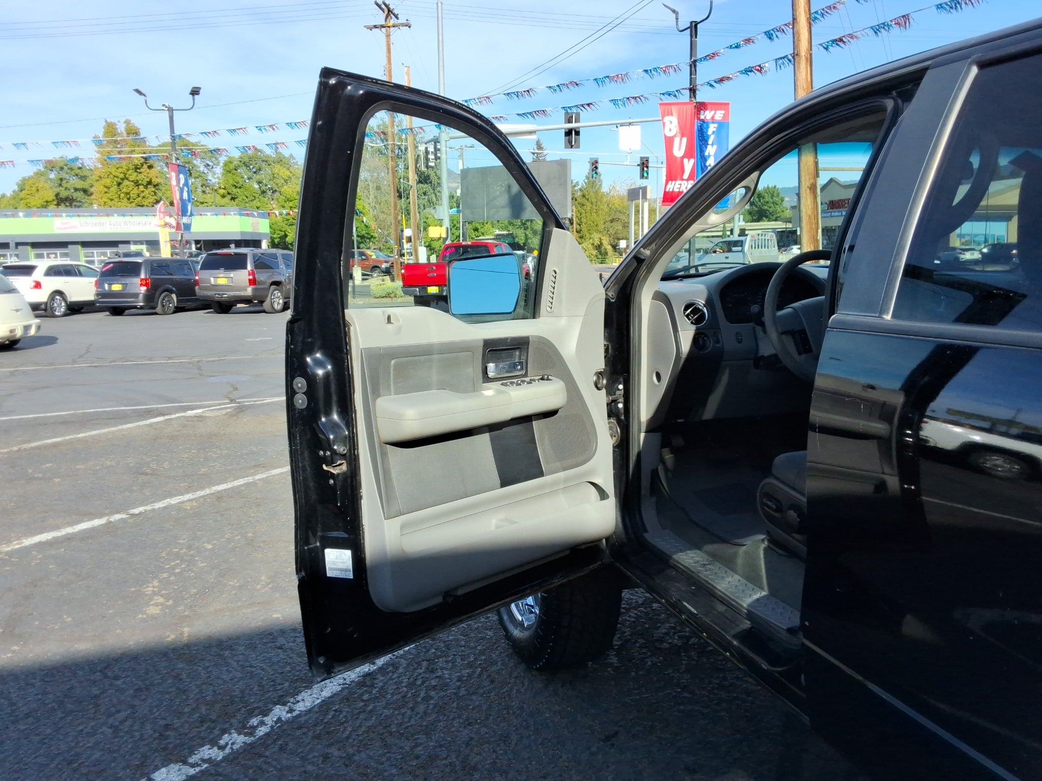 2007 Ford F-150 4WD SuperCrew Styleside 5-1/2 Ft Box XLT