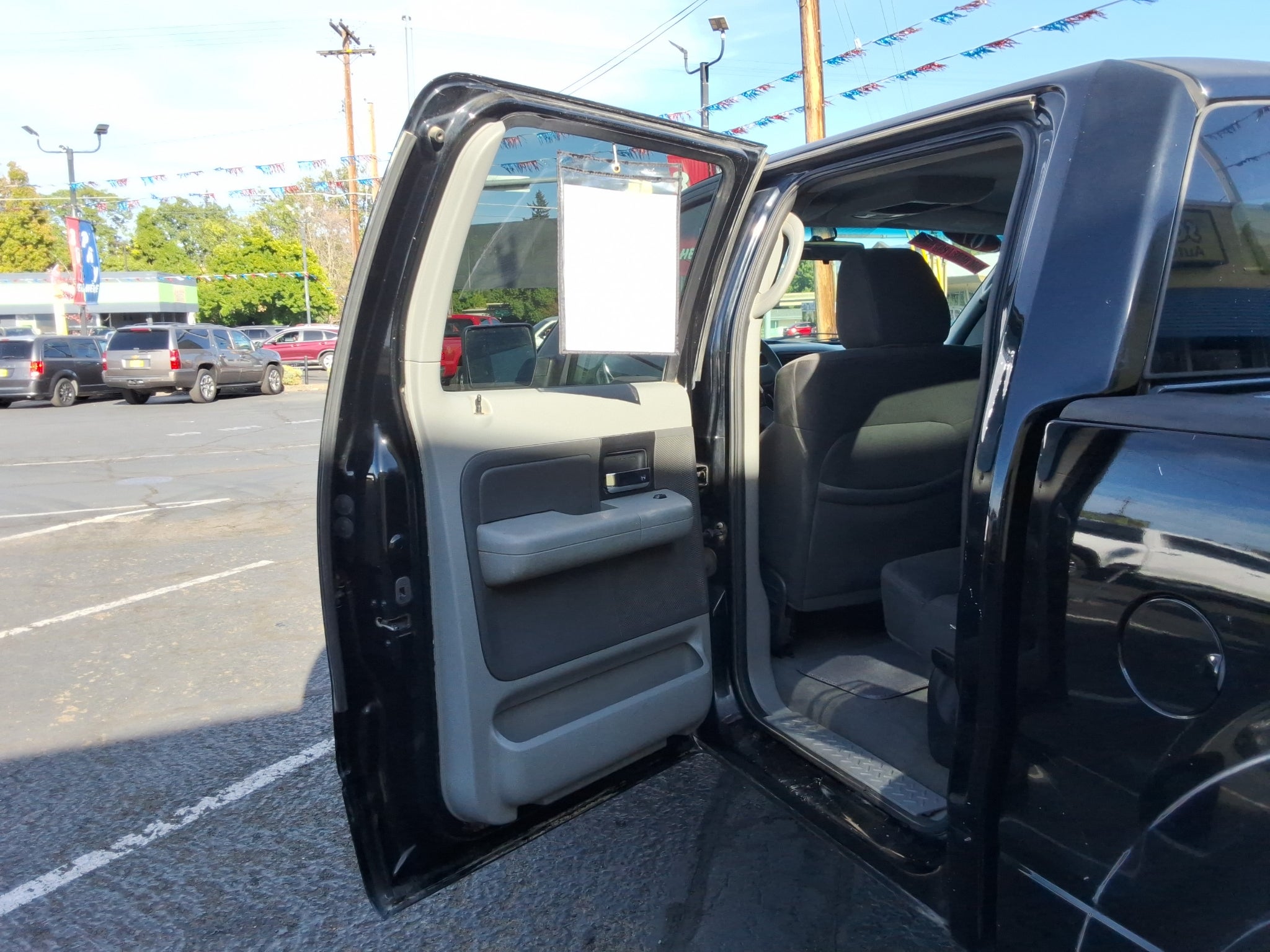2007 Ford F-150 4WD SuperCrew Styleside 5-1/2 Ft Box XLT