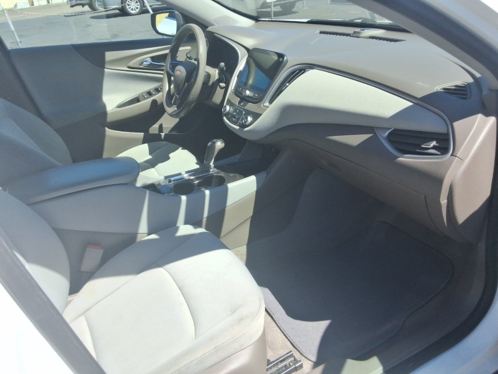 2019 Chevrolet Malibu LS (1LS)