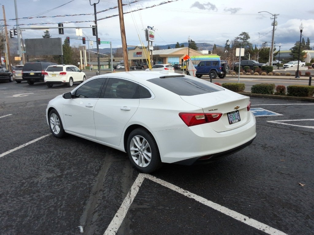 2018 Chevrolet Malibu LT (2FL)