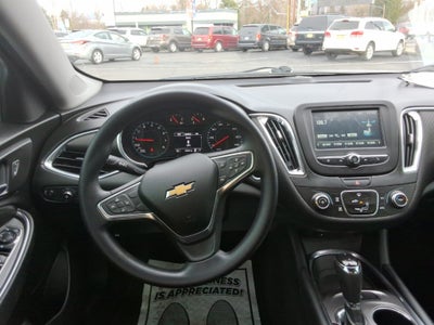 2018 Chevrolet Malibu LT (2FL)