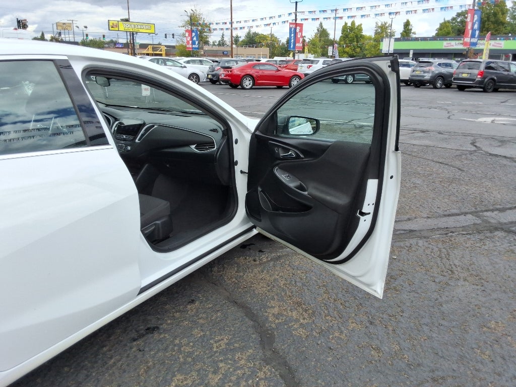 2023 Chevrolet Malibu LT (1LT)