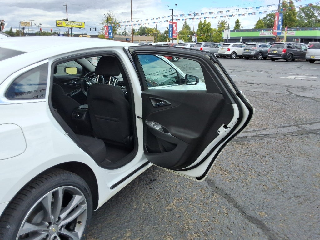 2023 Chevrolet Malibu LT (1LT)