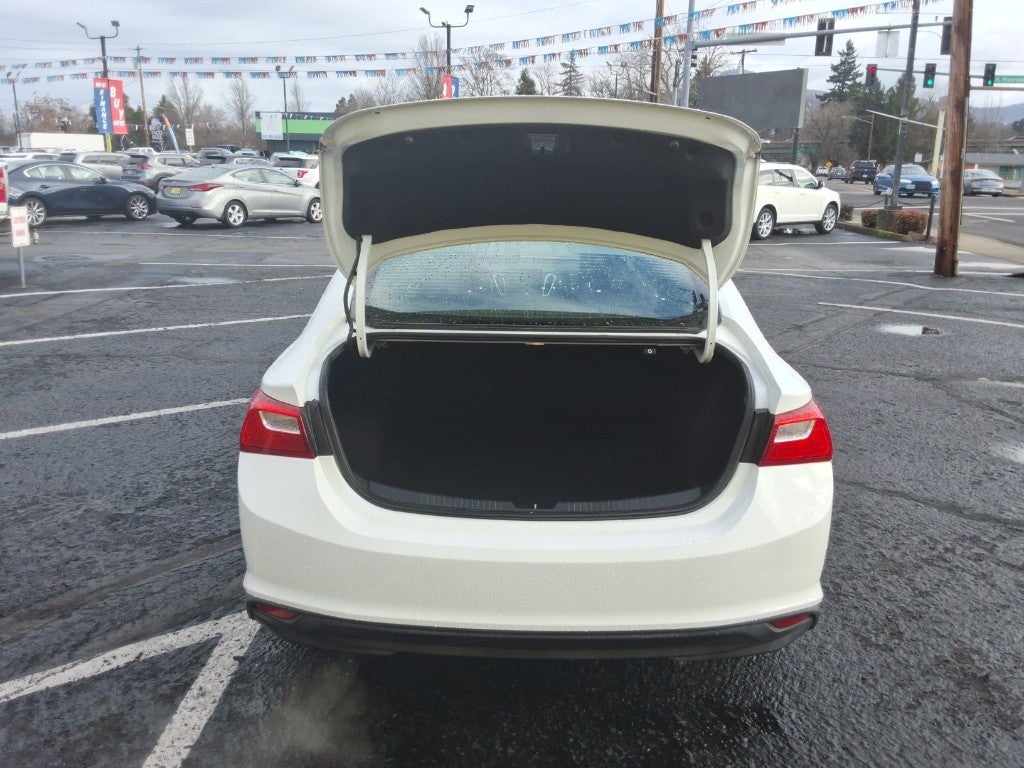 2018 Chevrolet Malibu LT (2FL)