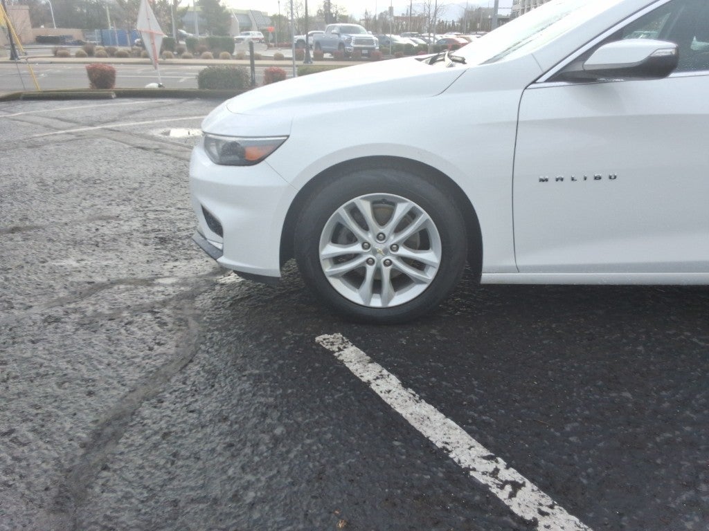2018 Chevrolet Malibu LT (2FL)