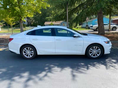 2016 Chevrolet Malibu LT (1LT)
