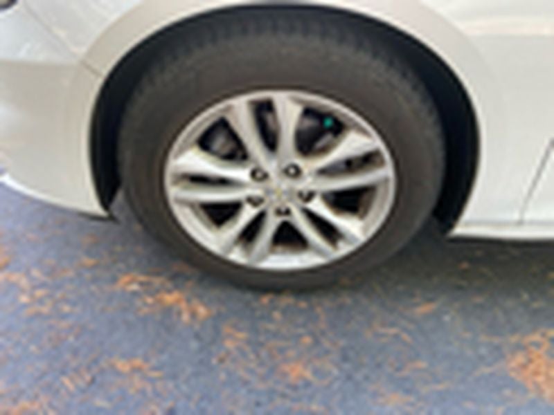 2016 Chevrolet Malibu LT (1LT)