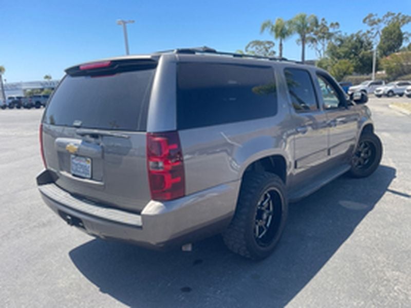 2013 Chevrolet Suburban LT