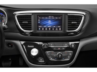 2020 Chrysler Voyager LXi