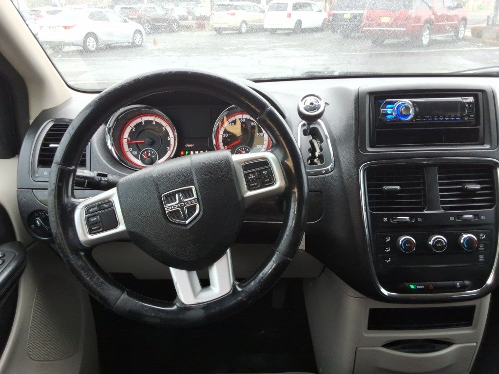 2015 Dodge Grand Caravan SE