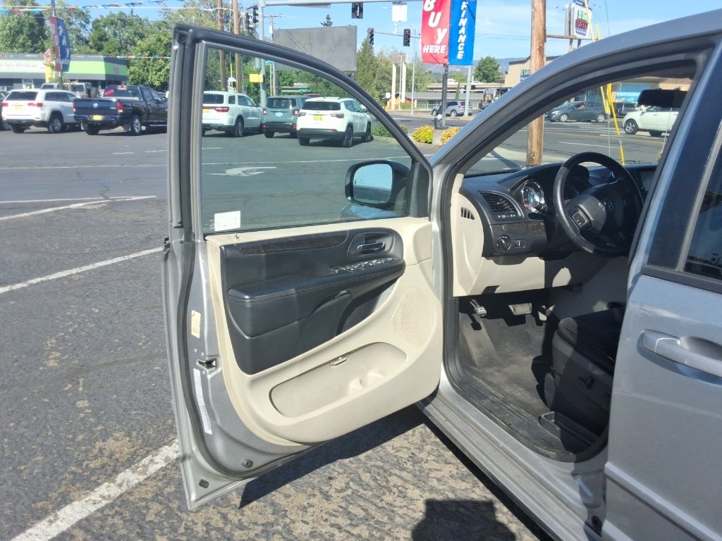 2016 Dodge Grand Caravan SXT