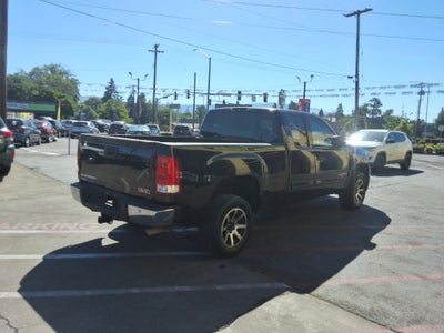 2007 GMC Sierra 2WD Extended Cab Standard Box SLE1