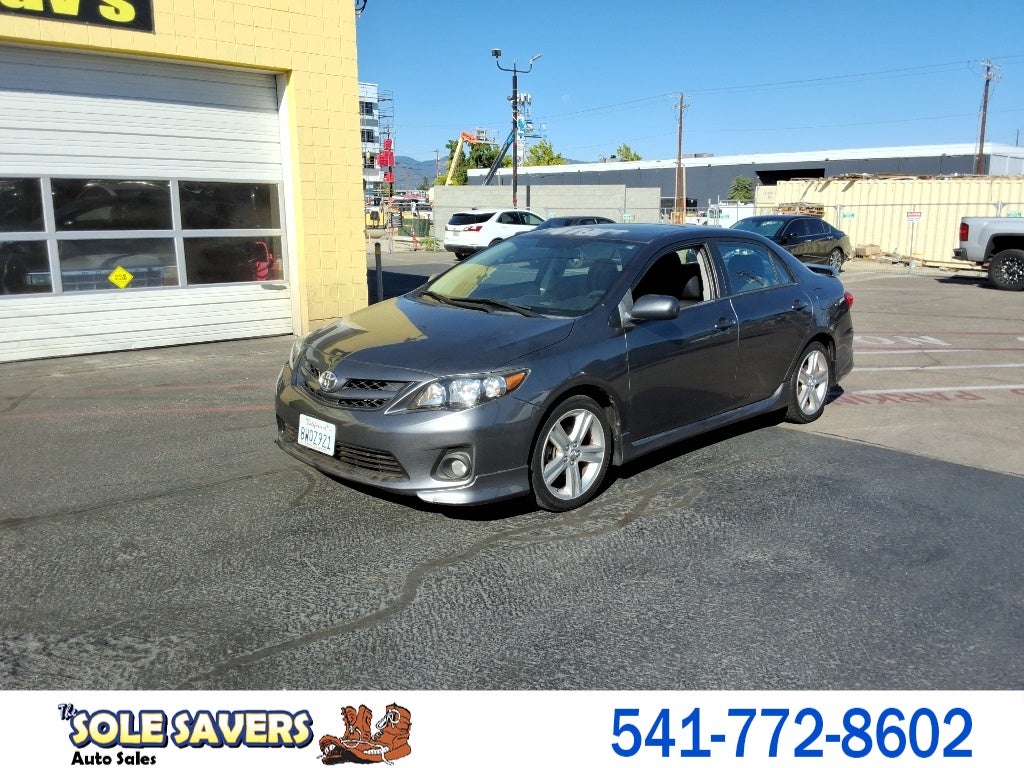 2013 Toyota Corolla 4dr Sdn Man L (Natl)