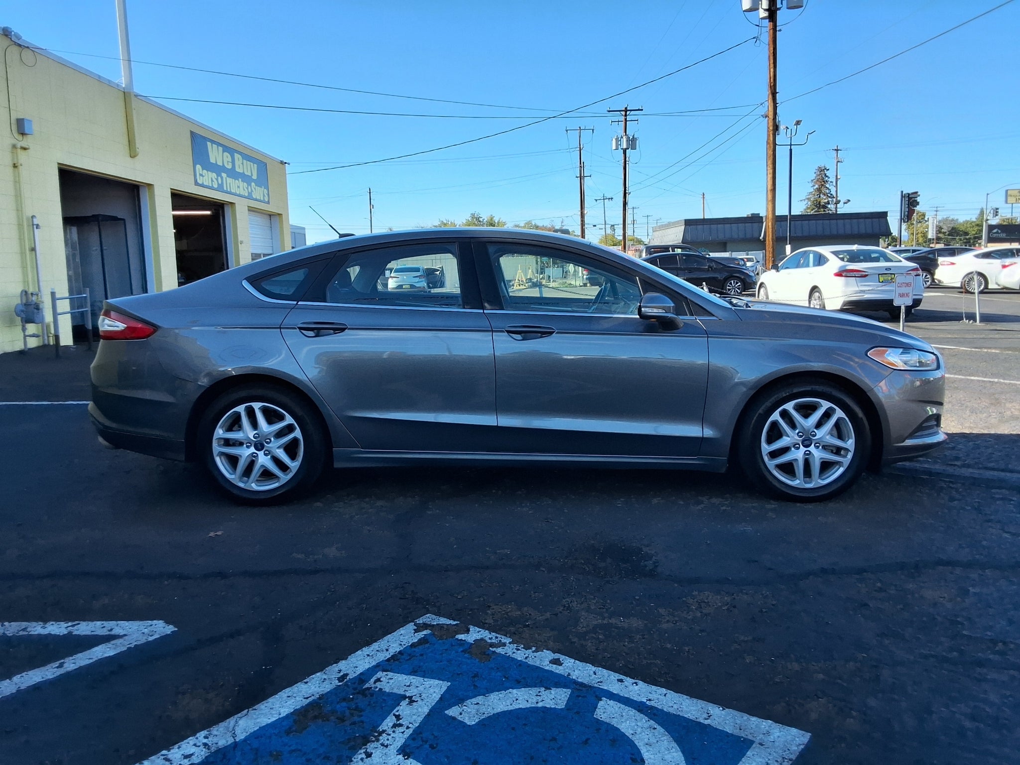 2014 Ford Fusion SE