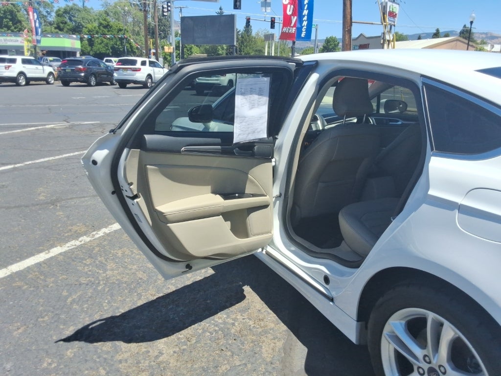 2018 Ford Fusion SE