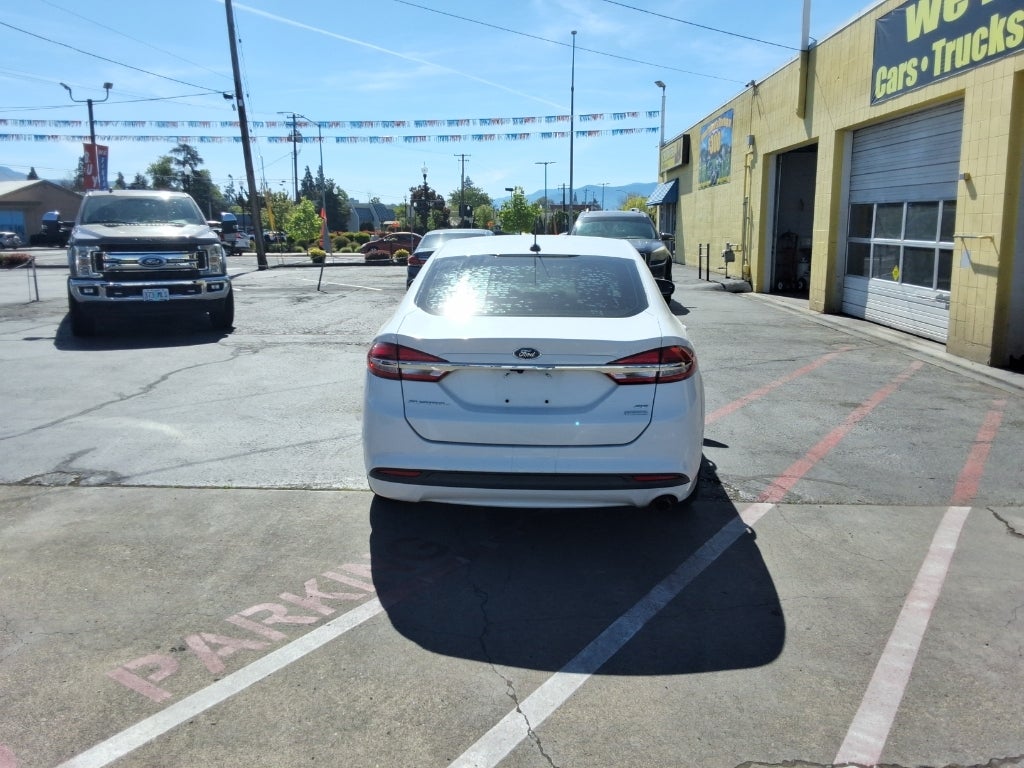 2018 Ford Fusion SE