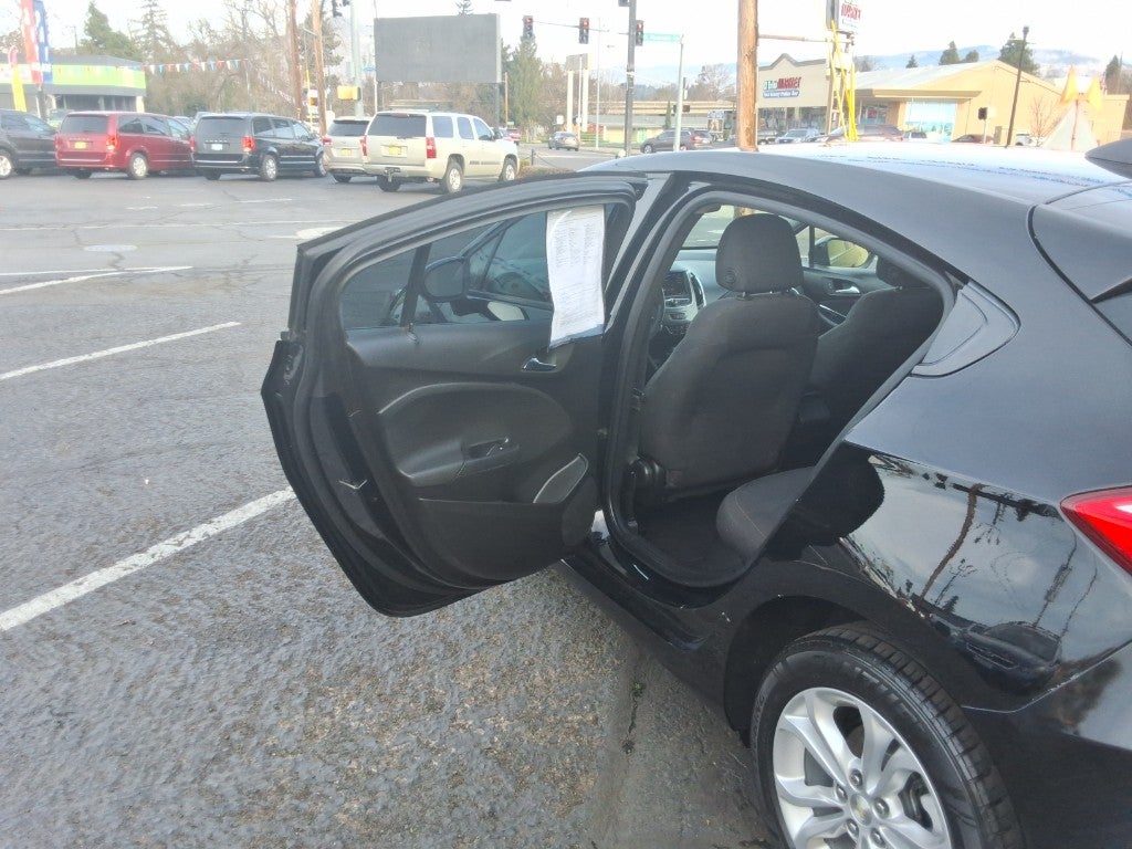 2019 Chevrolet Cruze LS