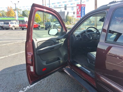 2008 Chevrolet Avalanche 2WD Crew Cab LS