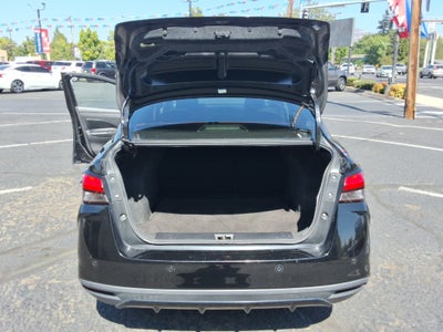 2020 Nissan Versa SR
