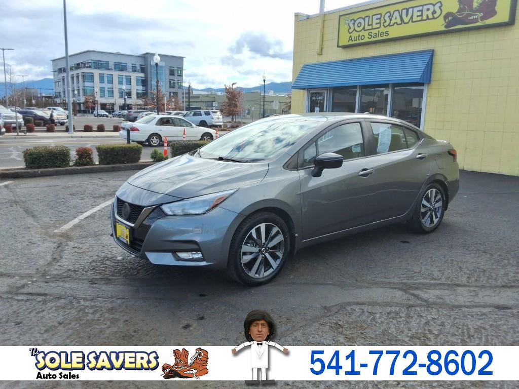 2020 Nissan Versa SR