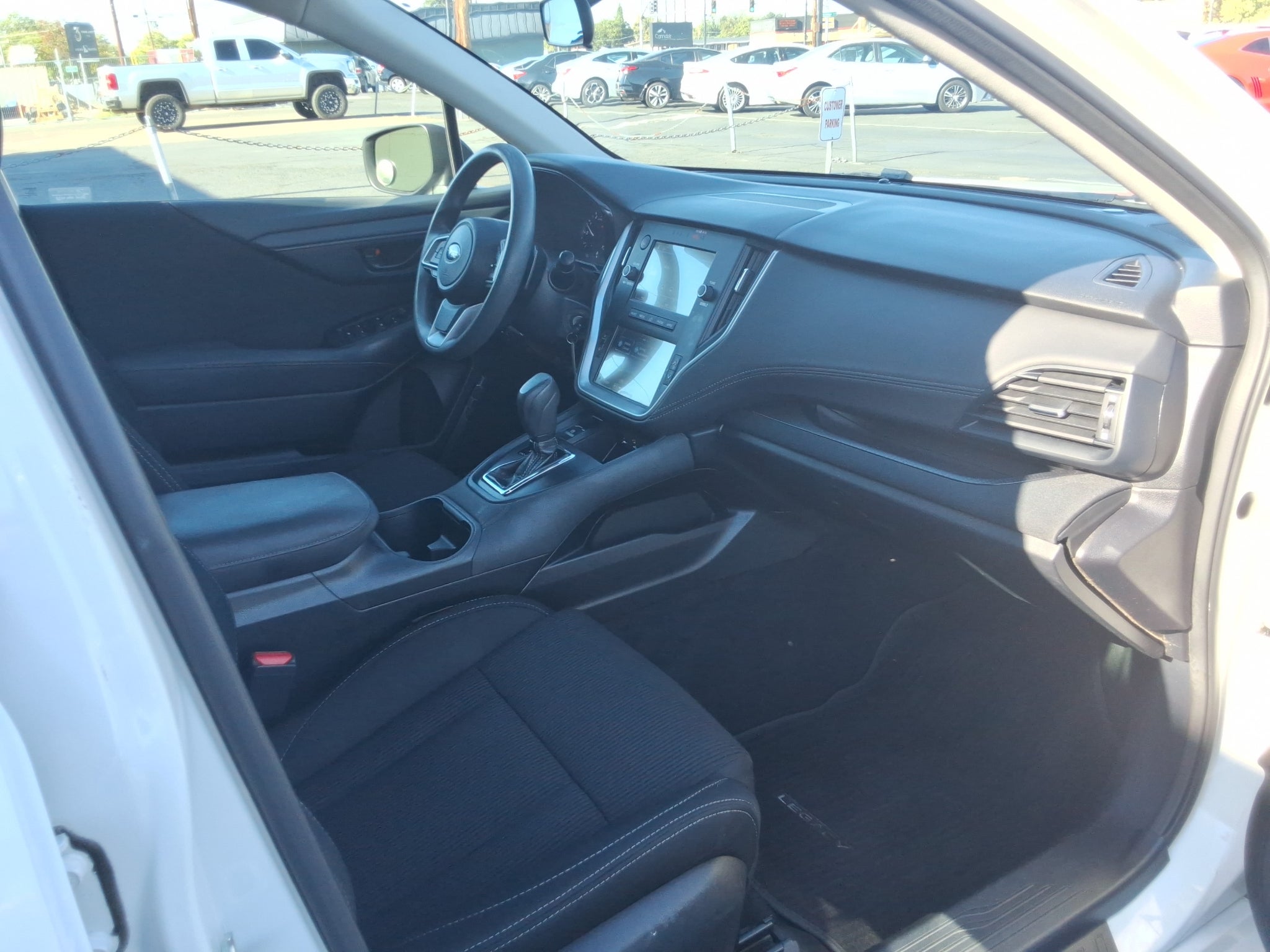 2022 Subaru Legacy 2.5i